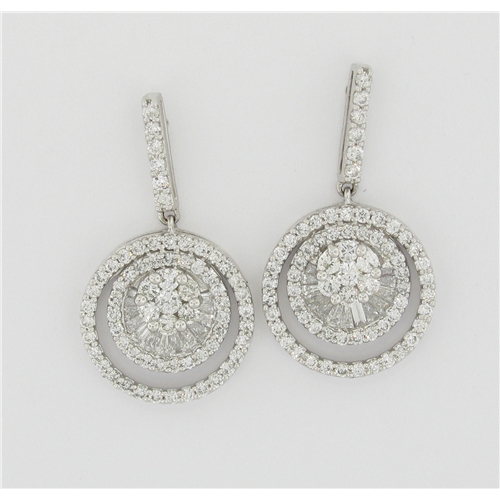 Beautiful Diamond Earrings - z6172 y294/48