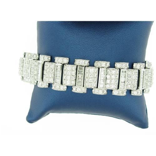 Ladies 18k White Gold Baguette And Round Diamond Bracelet
