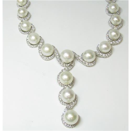 18k Ladies 43 Carat Diamond and South Sea Pearl Necklace