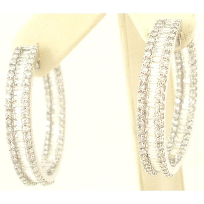 Exquisite Diamond Hoop Earrings - z5286